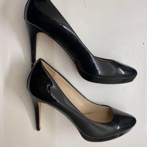 Coach pumps - Picture 2 of 5